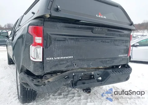 2021 Chevrolet Silverado 1500 4Wd Standard Bed Custom из США, поврежденный, VIN 1GCRYBEH9MZ106796